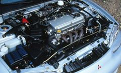 Mitsubishi Eclipse GS Spyder 4G64 Motor.jpg